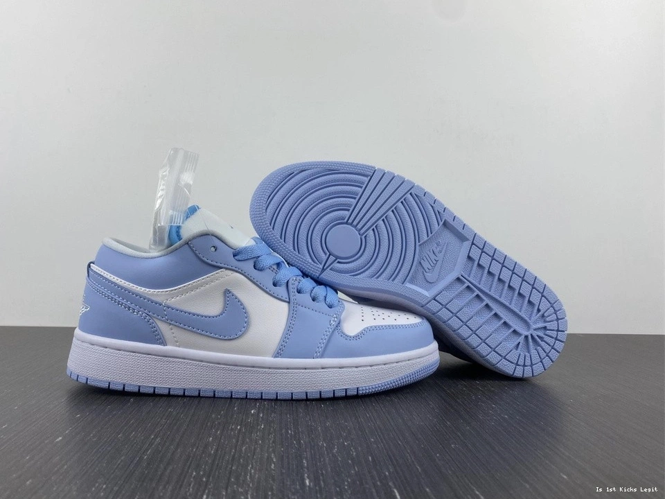 DC0774-141 - (W) Aluminum 1 Jordan Low 0909
